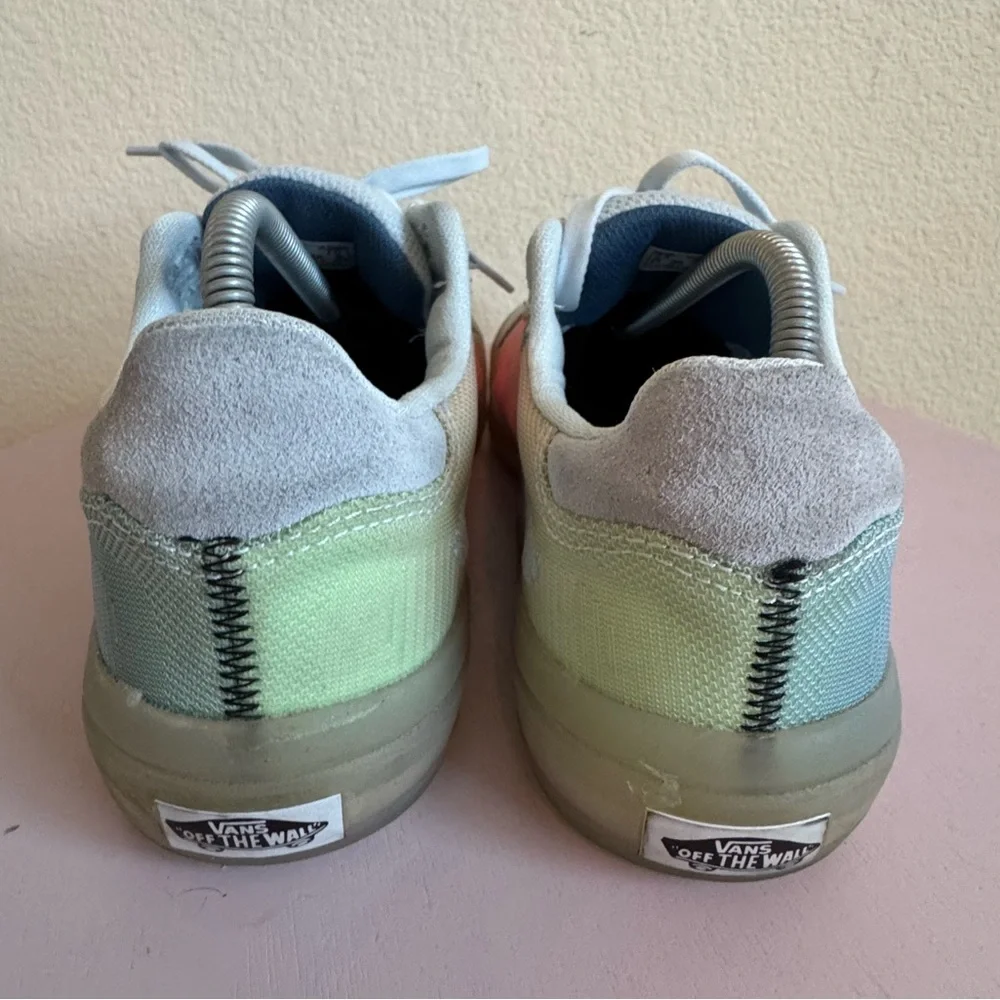 Vans Evdnt Ultimate Waffle Light Gray and Blue Casual Sneakers Womens size 7